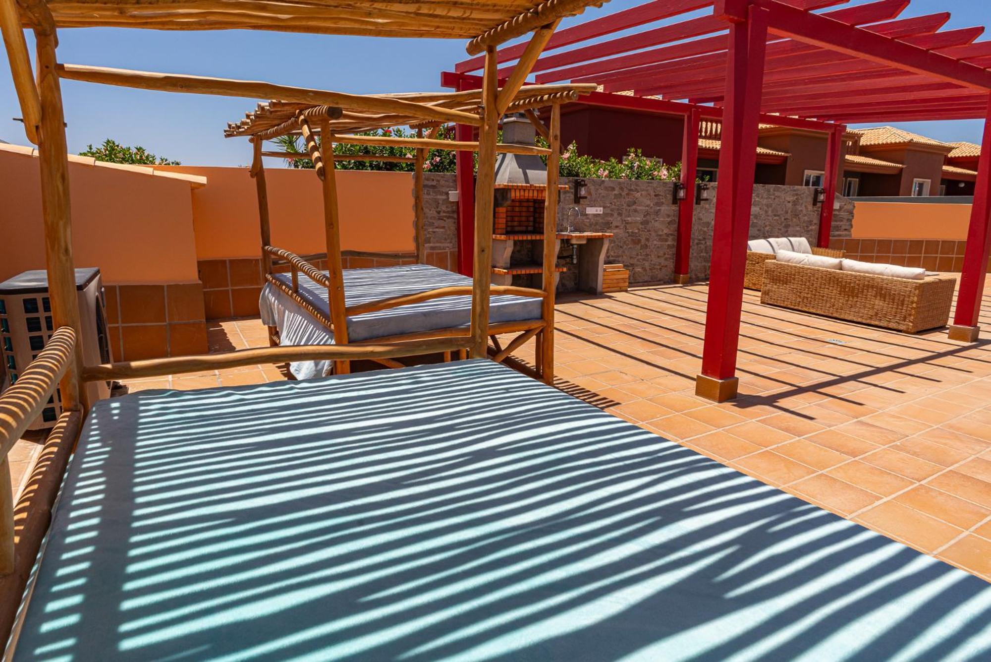 Villa Oceana - Cliffside Retreat Costa De Antigua Exterior foto
