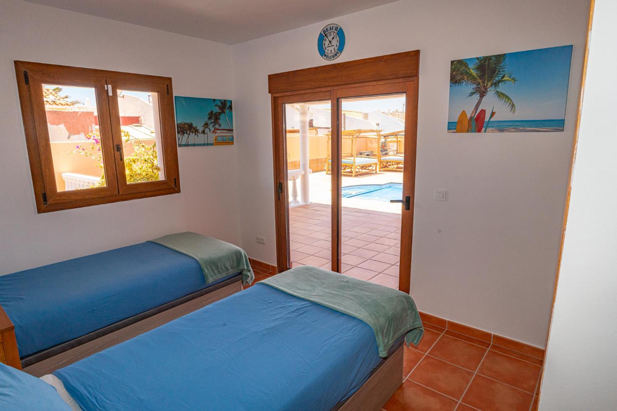 Villa Oceana - Cliffside Retreat Costa De Antigua Exterior foto